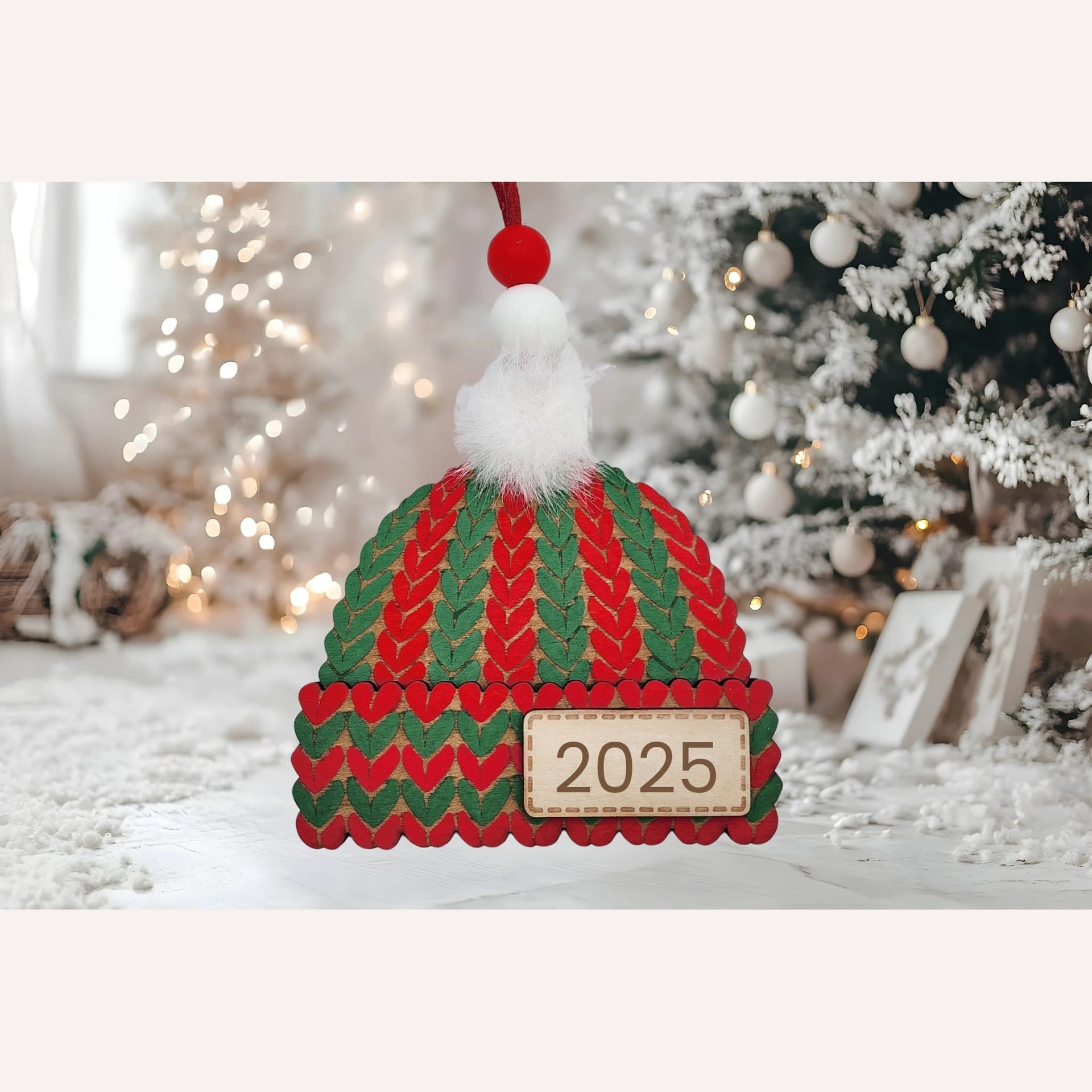Knitted Beanie Christmas Ornament – Red/Green